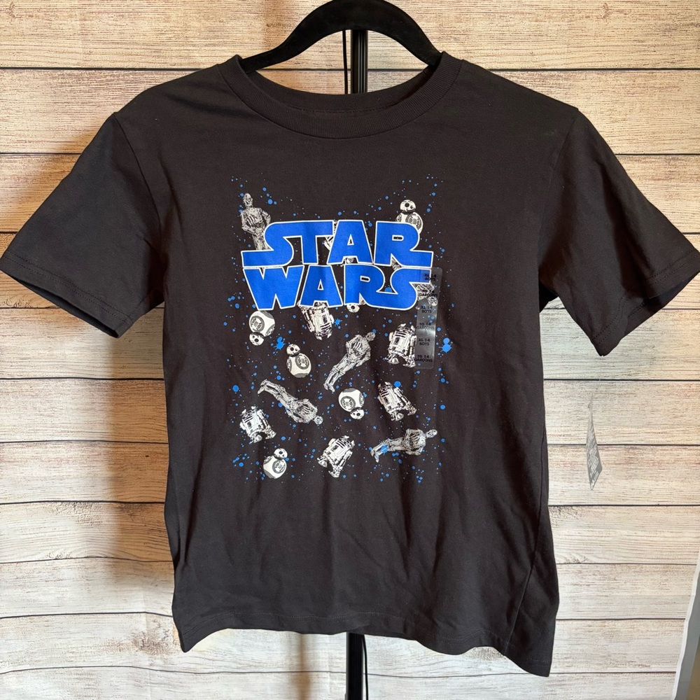 NWT Kids XL Disney Star Wars T shirt